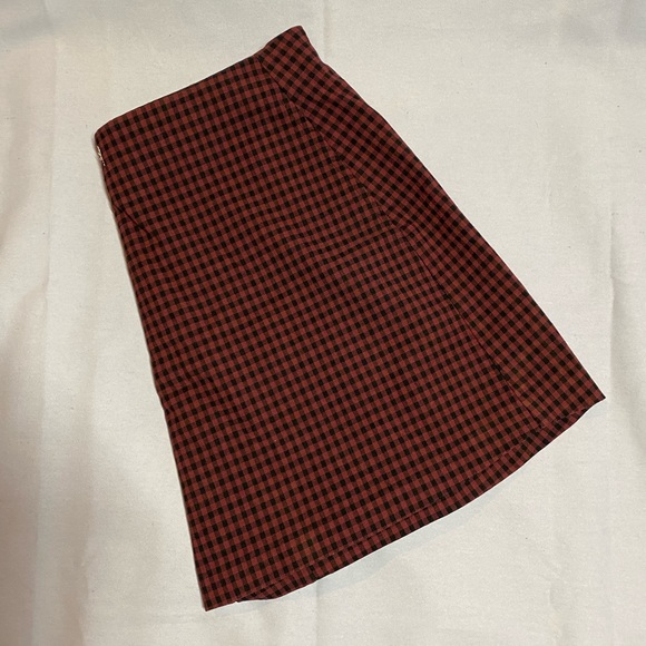Urban Outfitters Plaid Skirt - Picture 2 of 4